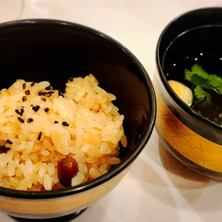 お赤飯お吸い物