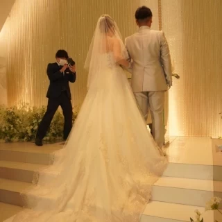 ドレスが綺麗に映ります