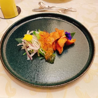 和コース一品目
魚料理