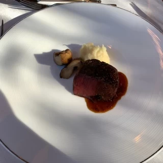 お肉料理
