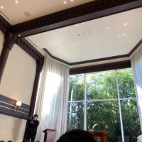 緑が見えて光が差し込んで素敵でした。