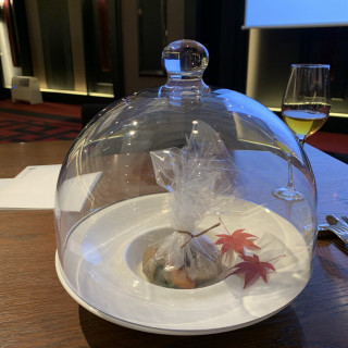 コロナ対策で全皿蓋つき！