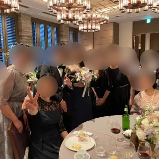 披露宴