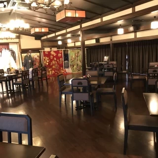 落ち着いた雰囲気の披露宴会場です。