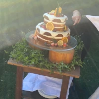 オーダーメイドのウェディングケーキ