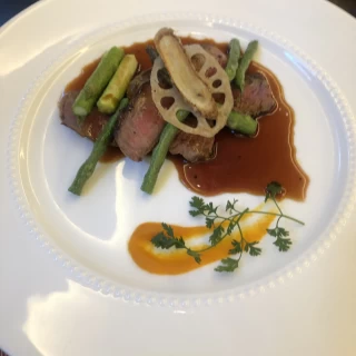 試食