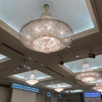 披露宴会場の天井