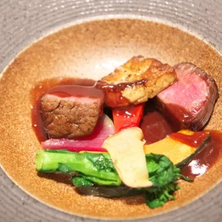 お肉料理