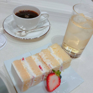 ウエディングケーキ！