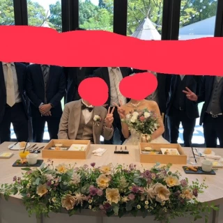 新郎新婦の背景は庭