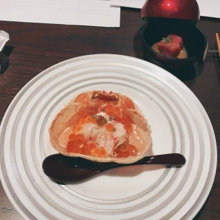 前菜　蟹・湯葉・いくら