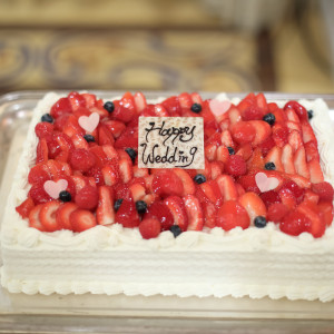 ケーキは、最後のデザートと一緒にカットして出していただきまし|577574さんのホテル日航アリビラ ヨミタンリゾート沖縄の写真(1144282)