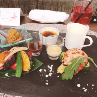 エビが冷めてました。