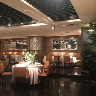 披露宴会場2