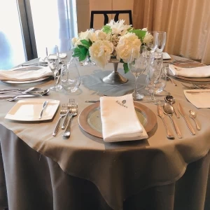 高座の前の円卓|578217さんのKnaben(クナーベ)の写真(1158555)