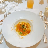 挙式メニューでは珍しいパスタ。美味しかったです。