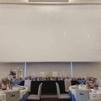 スクリーン