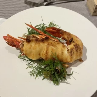 イセエビ