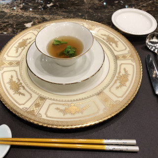 自家製コンソメスープ