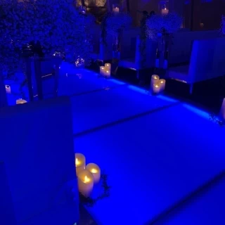光の演出でとても幻想的でした。