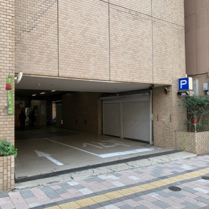立体駐車場入口|579118さんのホテルセンチュリー21広島の写真(1205142)