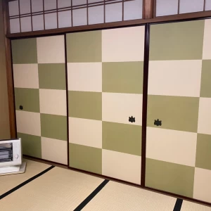 玄関を上がってすぐの屏風|579239さんの玄冶店 濱田家の写真(1157702)
