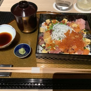 試食で頂いたちらし寿司