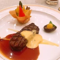 お肉料理