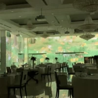 プロジェクションマッピングでは複数の動画から選べる