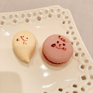 デザート試食で出てきたマカロンです。すごく可愛い。