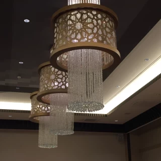 シャンデリア