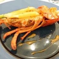 1品オマール海老に変更しました、みんなから大好評でよかった！