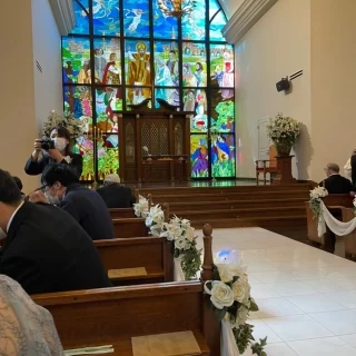 挙式会場のステンドグラス