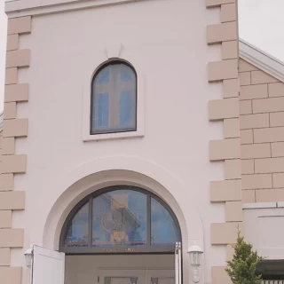 チャペルの外