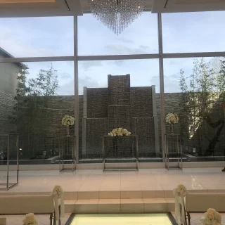 下が緑のお花が敷き詰められていて綺麗でした
、