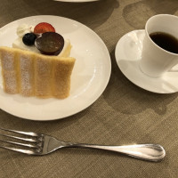 ウェディングケーキとコーヒー