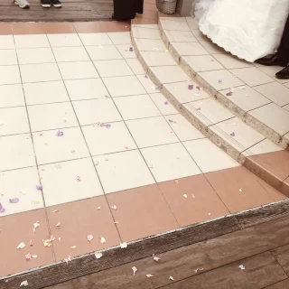 フラワーシャワー