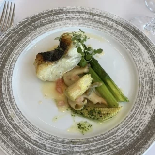 メインの魚料理