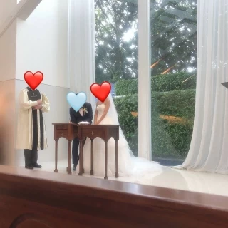 結婚証明書へのサイン