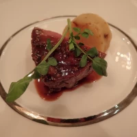試食会のお肉