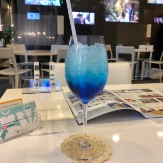 リヴァージュブランを象徴するカラーのノンアルコールカクテル