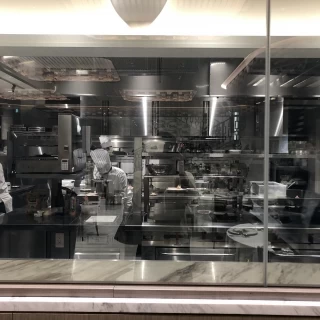 オープンキッチン