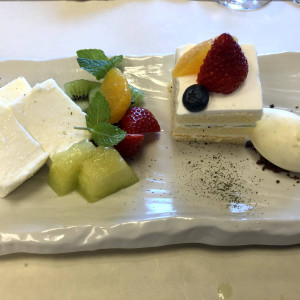 デザートはウェディングケーキと豆腐でした|581703さんのANDO HOTEL NARA（アンドホテル）の写真(1224792)