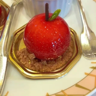 コンテスト入賞のスイーツです