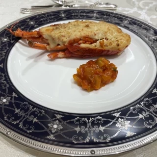 特選ロブスターのテルミドール
切れていて食べやすかった