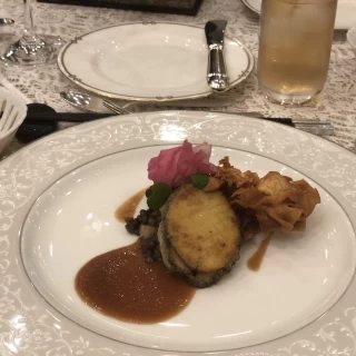 前菜　ホタテがとても美味しかった♡