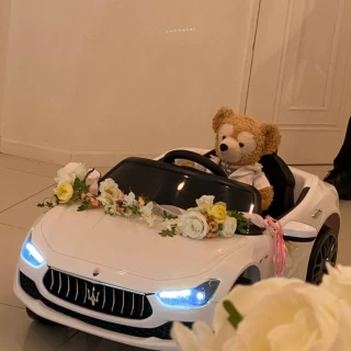 車に乗ってリングピロー運び