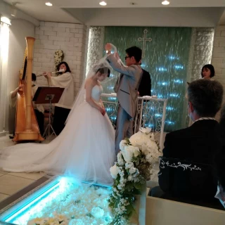 ヴェールあげてるところ