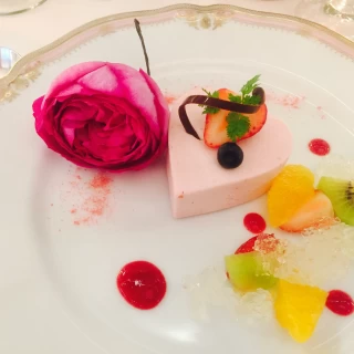 デザートです。可愛くて美味しかったです。