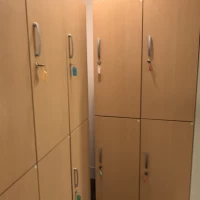 女性更衣室